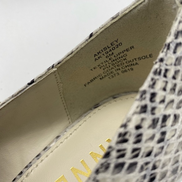 Anne Klein Women's Isley Wedge Pump - Picture 3 of 8